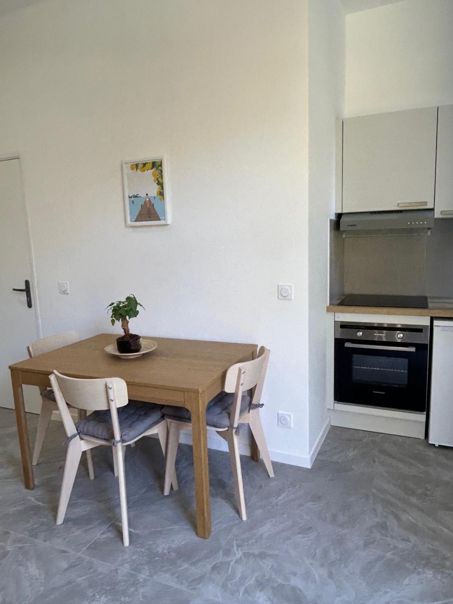 Residence "A Torbia" , 4 Appartements De 2 A 6 Personnes La Turbie Værelse billede